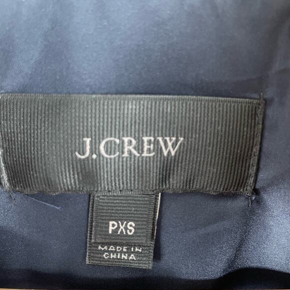 J. Crew Quilted Puffer Vest Women's XS Petite Excursion Buffalo Plaid Check Down - Picture 3 of 9